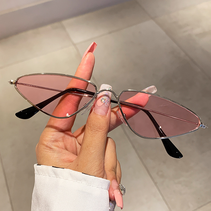 Nieuwe versie van Cat Eye zonn - Sunglasses Cat Eye recensie en prijs