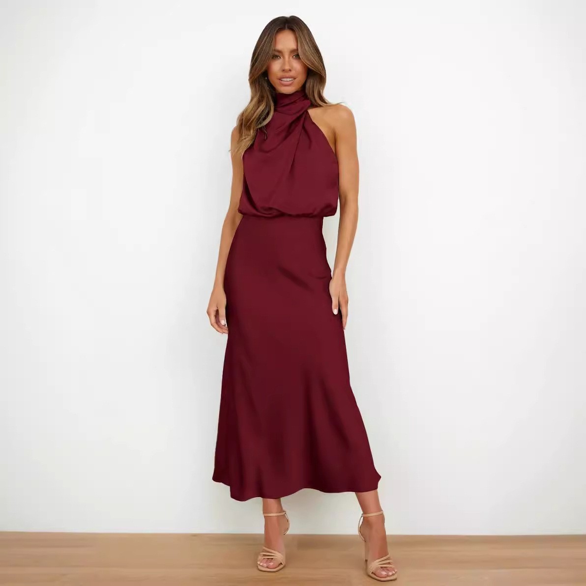 Satijnen jurk mouwloos haltern - Maxi Dress Halter recensie en prijs